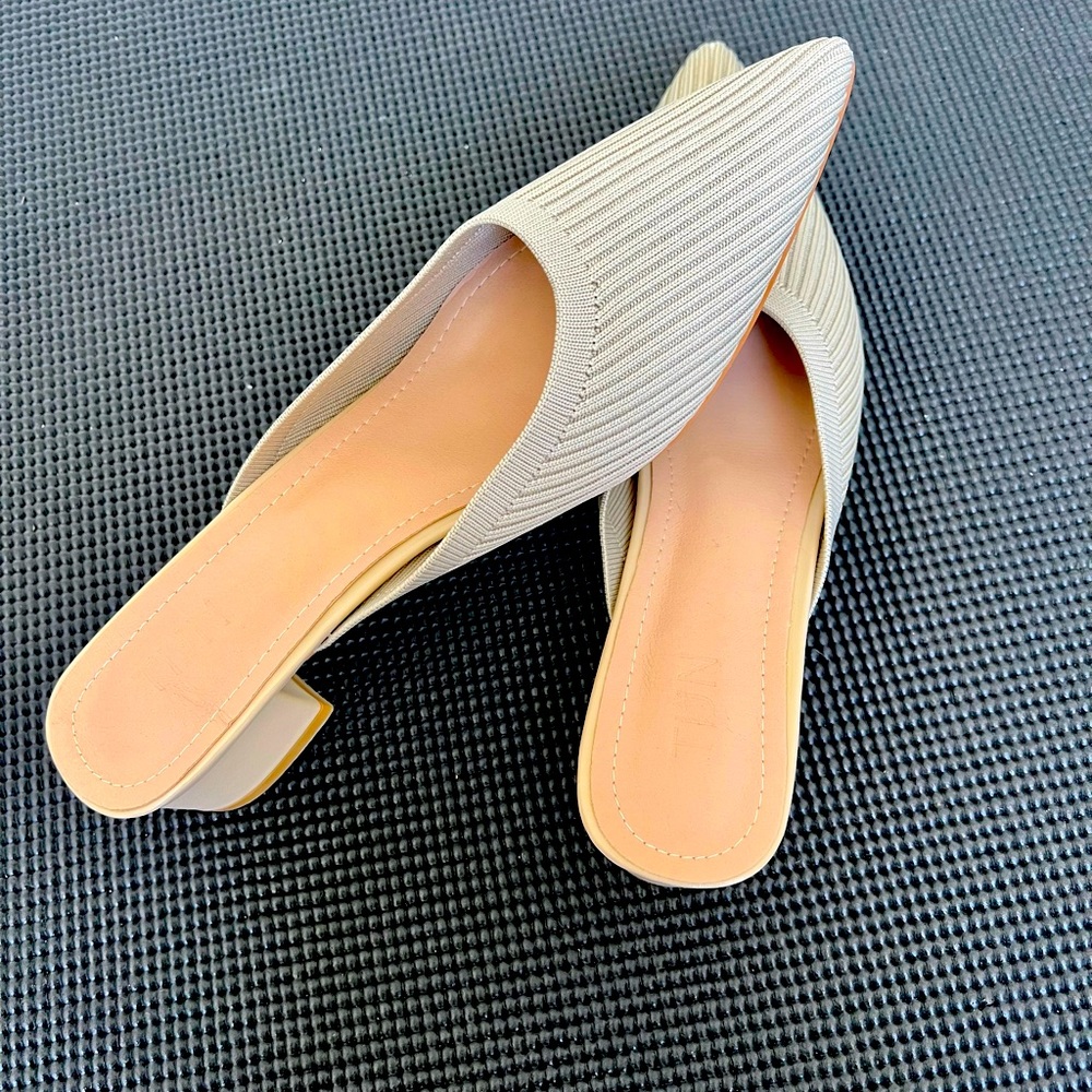 Brand: TIJN, micro-woven mules, 11, cream, heel 1.5 inches. Unworn, in box.